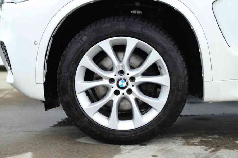 BMW X5 xDrive40d  - foto 5