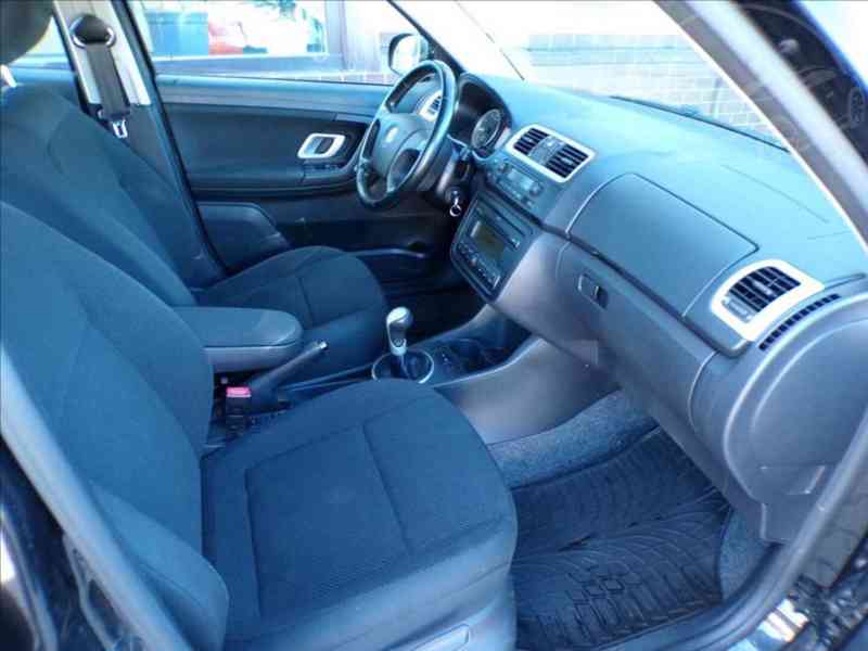 Škoda Fabia 1,4 16V DIGI.KLIMA - foto 11