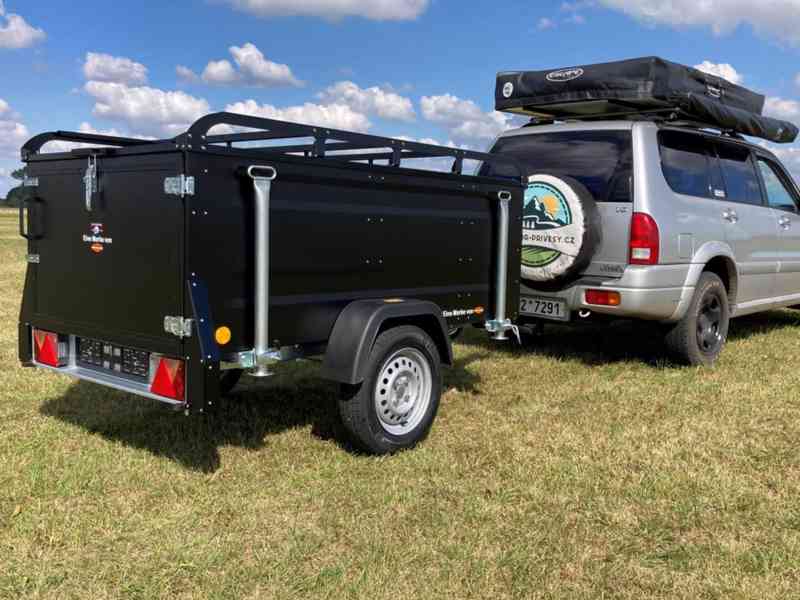 Přívěsný Vozík CAMPING Blackout s Nosičem na Stan Böckmann - foto 24