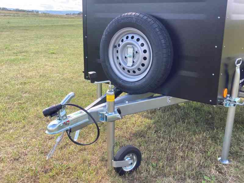 Přívěsný Vozík CAMPING Blackout s Nosičem na Stan Böckmann - foto 15