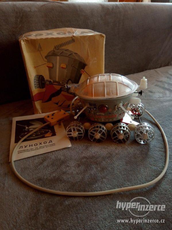 Lunochod, hracka - foto 1