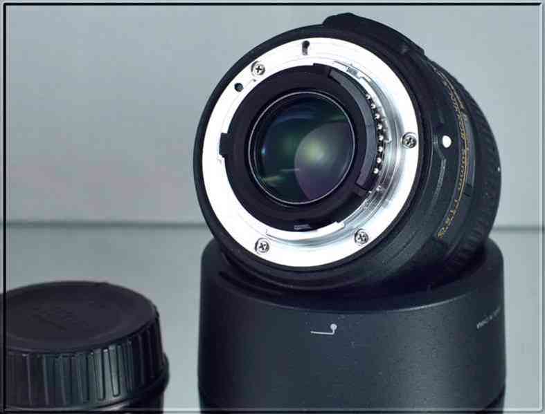 Nikon AF-S Nikkor 50mm f/1.8 G **1:1.8 FX - foto 5