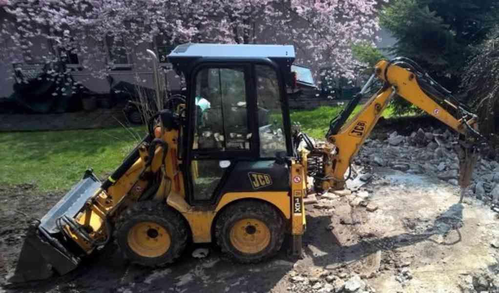 JCB 1CX SPZ 4lopaty vidle vývody 3t mini-traktorbagr - foto 10