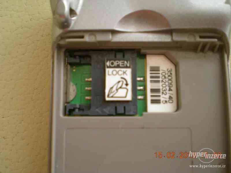 Sony CMD-Z5 - plně funkční telefony z r.2000 od 950,-Kč - foto 13