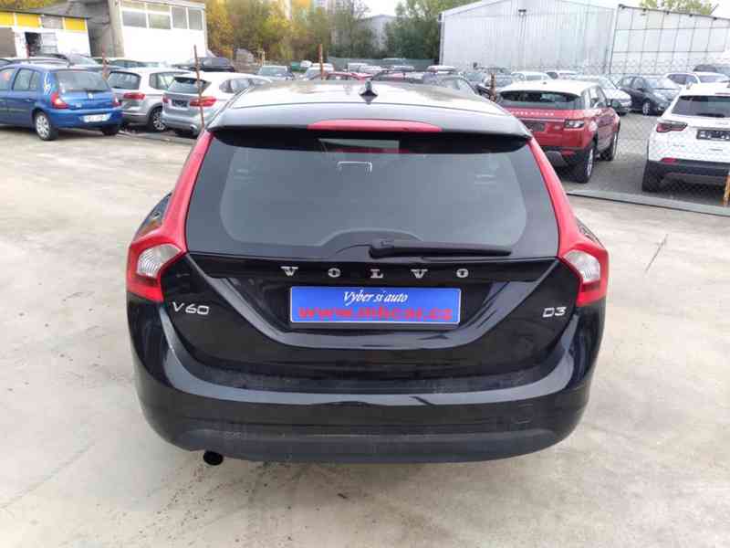 VOLVO V60 D3 2.0D MANUÁL,NAVI,AC, DPH - foto 7