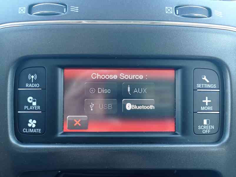 Fiat Freemont 2.0JTD 125kW/7míst/Výhřev/1Maj  - foto 31