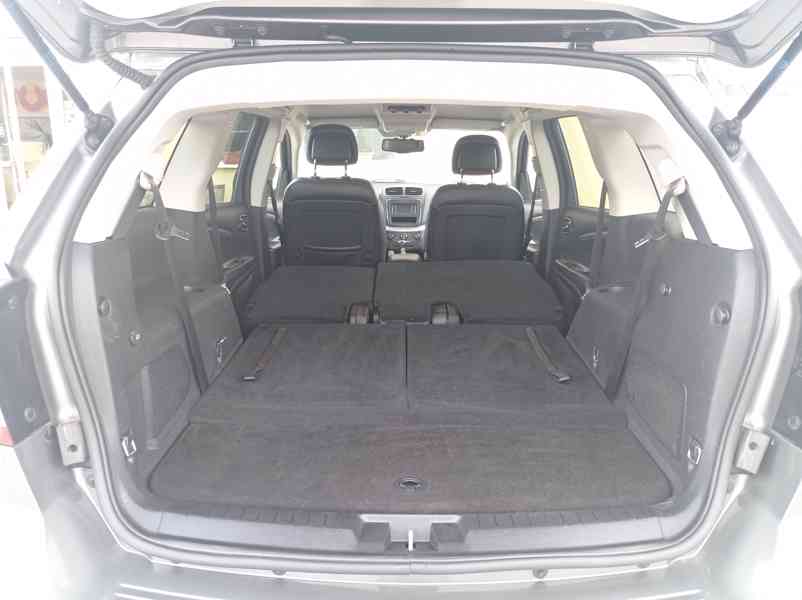Fiat Freemont 2.0JTD 125kW/7míst/Výhřev/1Maj  - foto 20