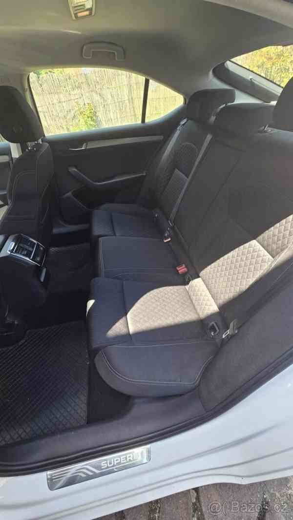 Škoda Superb 2,0   3 (III) TDI 110 kW - foto 5
