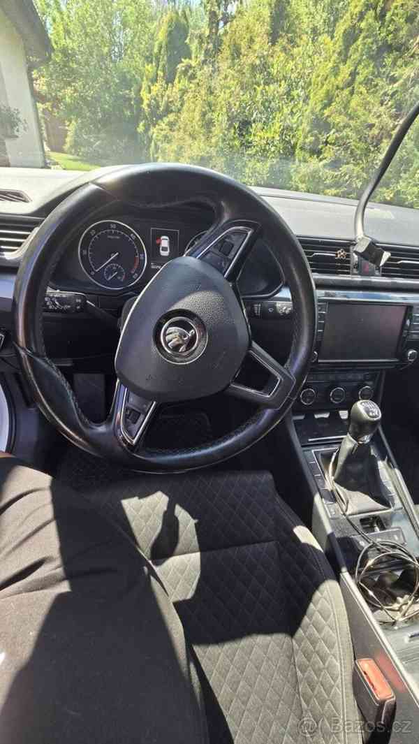 Škoda Superb 2,0   3 (III) TDI 110 kW - foto 6