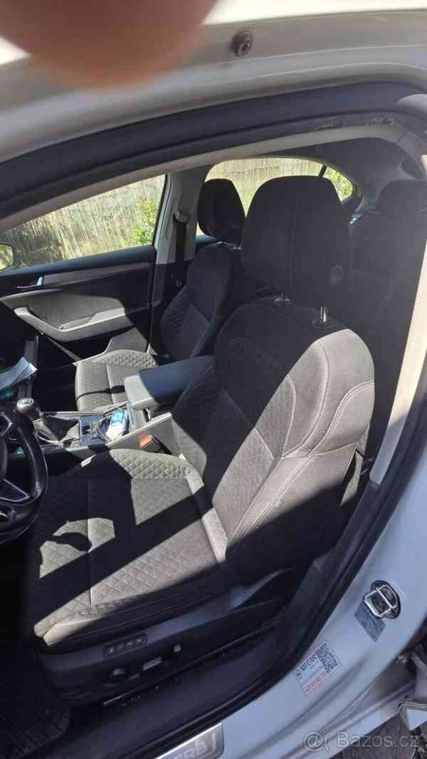 Škoda Superb 2,0   3 (III) TDI 110 kW - foto 9