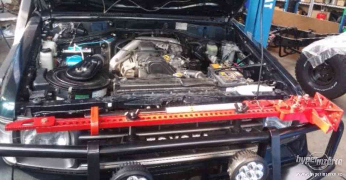 TOYOTA LANDCRUISER 70 - foto 5