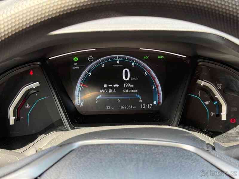 Honda Civic 1,0 10g 2/2020 - foto 7