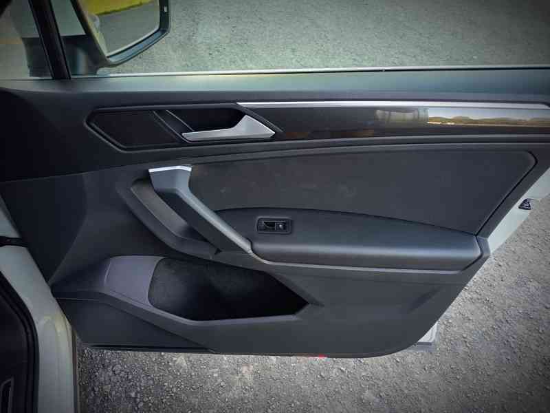 Volkswagen Tiguan 2,0TDI 4Motion 176KW - foto 19