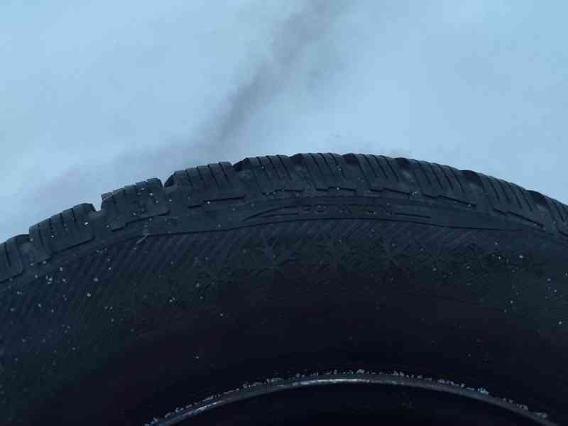 Zimní pneumatiky 185/70 R14 + disky - foto 2