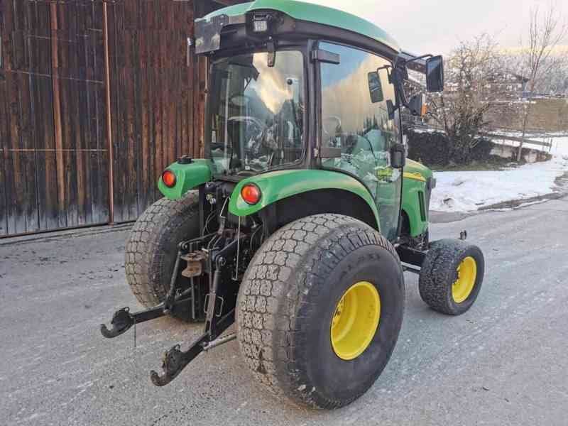 Traktor John Deere 4720 - foto 6
