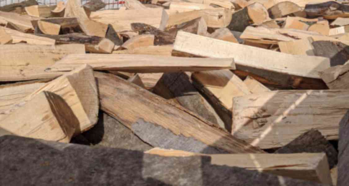 Nabídka tvrdé palivové dřeviny - buk - kulatina / nasekané