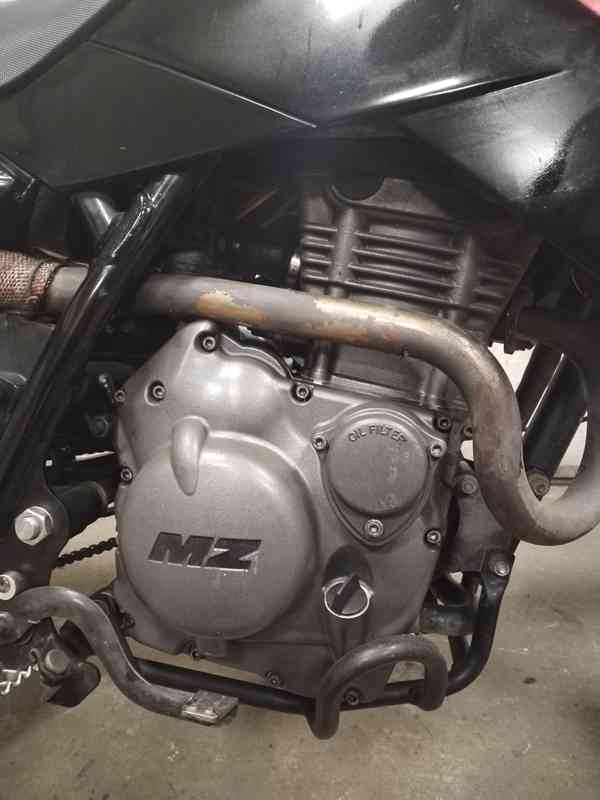 MZ 125 sm - foto 10