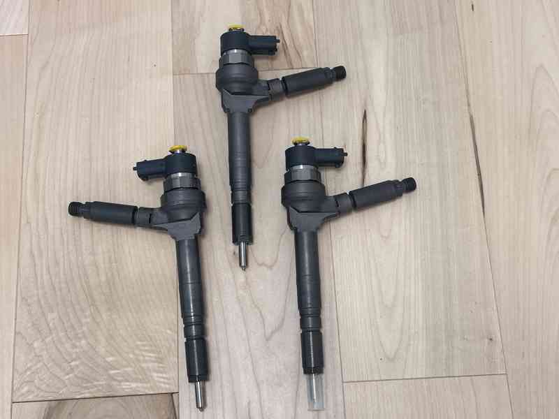 Nový vstřikovač Bosch 0445110118 / 0986435082 - foto 6