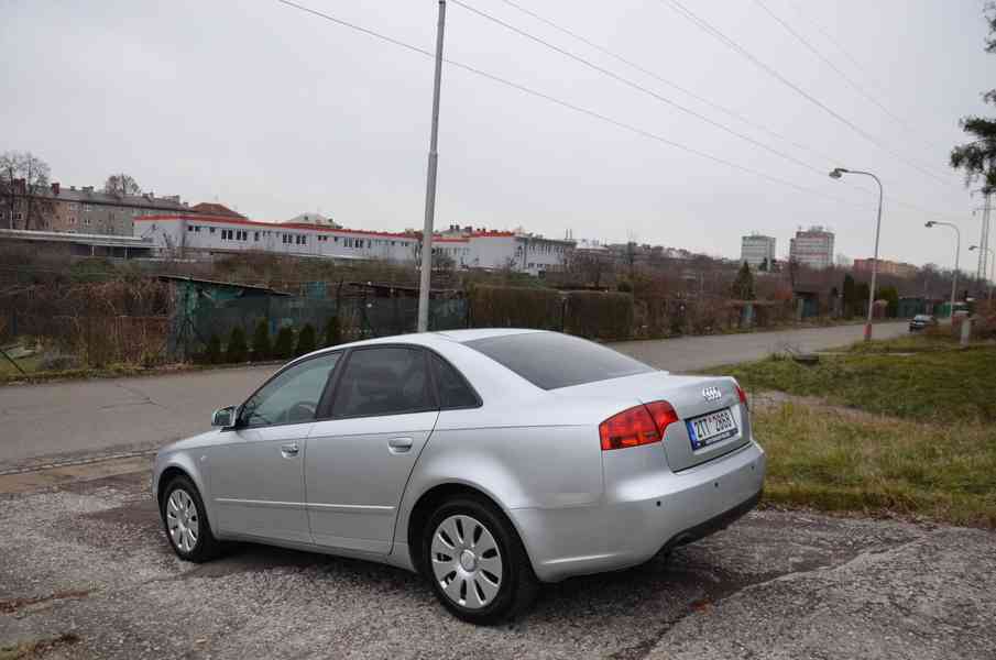 Audi A4 2,0 96 KW - foto 3