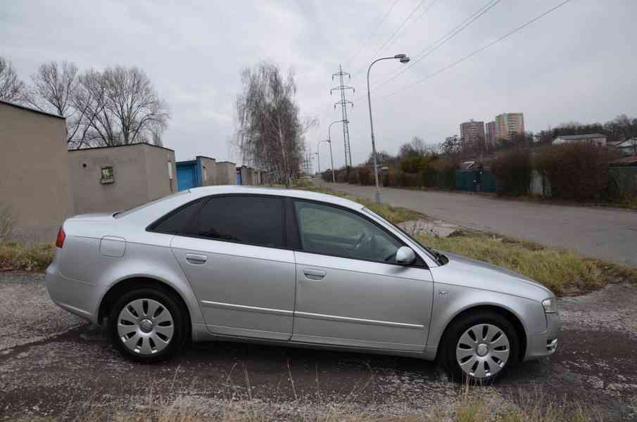 Audi A4 2,0 96 KW - foto 6