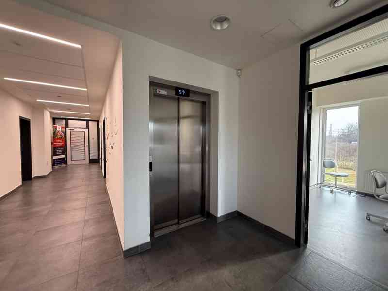 PRONÁJEM KANCELÁŘE O CP 18,20 M2 V BRNĚ – HORNÍCH HERŠPICÍCH - foto 15