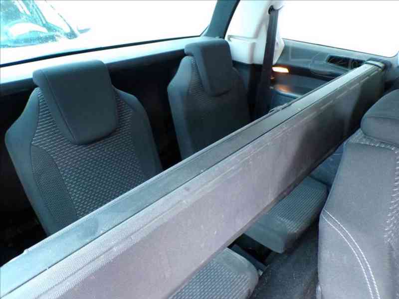 Citroën C4 Picasso 2,0 HDI TAŽ.ZAŘ.,7.MÍST - foto 3