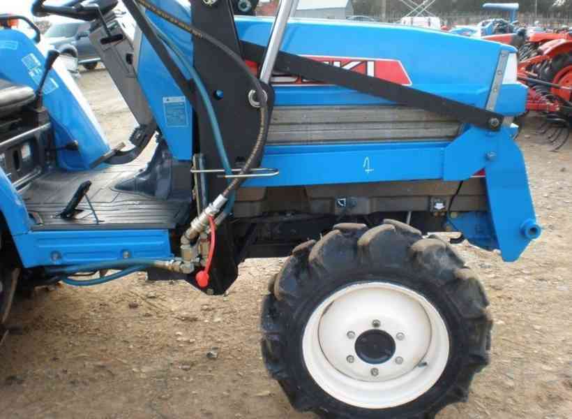 Iseki 227TPA Traktor - foto 8