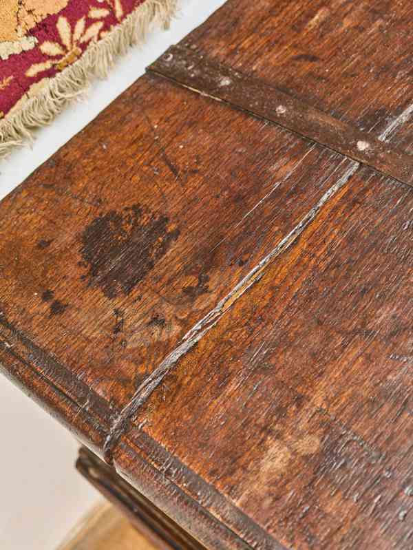 Německá dubová truhla Westfálsko, datovaná 1736 - foto 10