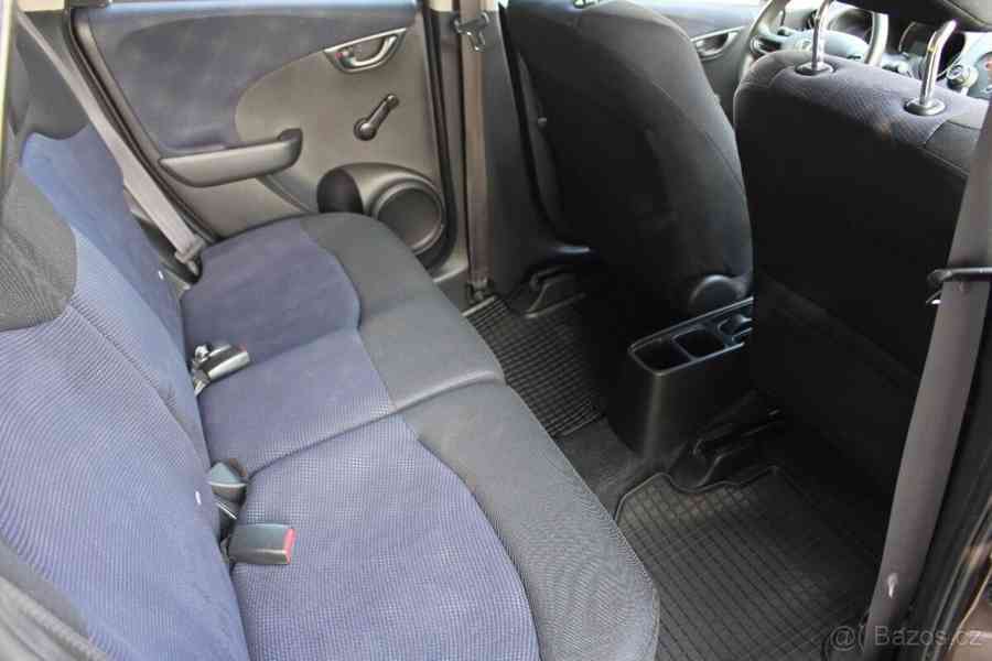 Honda Jazz 1,2   i-VTEC 66kW 1x majitel - foto 12