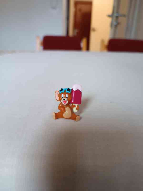 Hračky z kinder vajíček  - foto 3