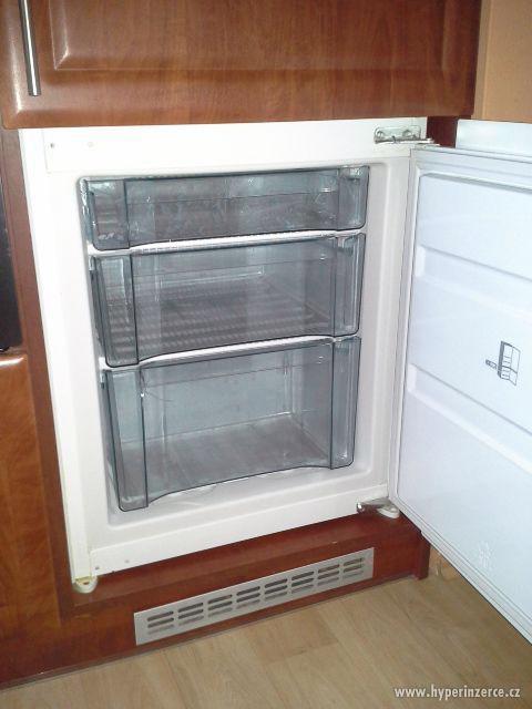 Prodám starší kombinovanou chladničku Mora model V177. 1000 - foto 2