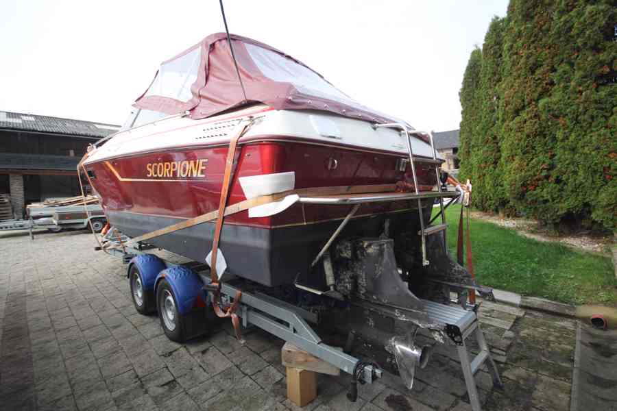 Motorova lod 8,5 m - foto 18