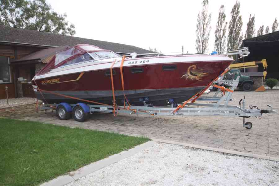 Motorova lod 8,5 m - foto 3