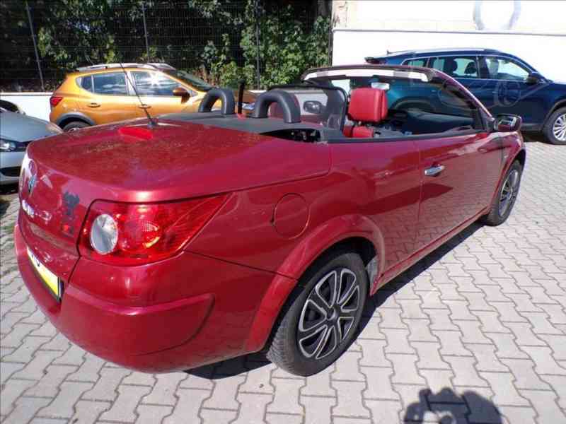 Renault Megane 2,0 16V CC - foto 4