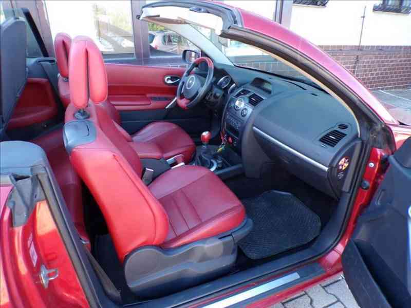 Renault Megane 2,0 16V CC - foto 9