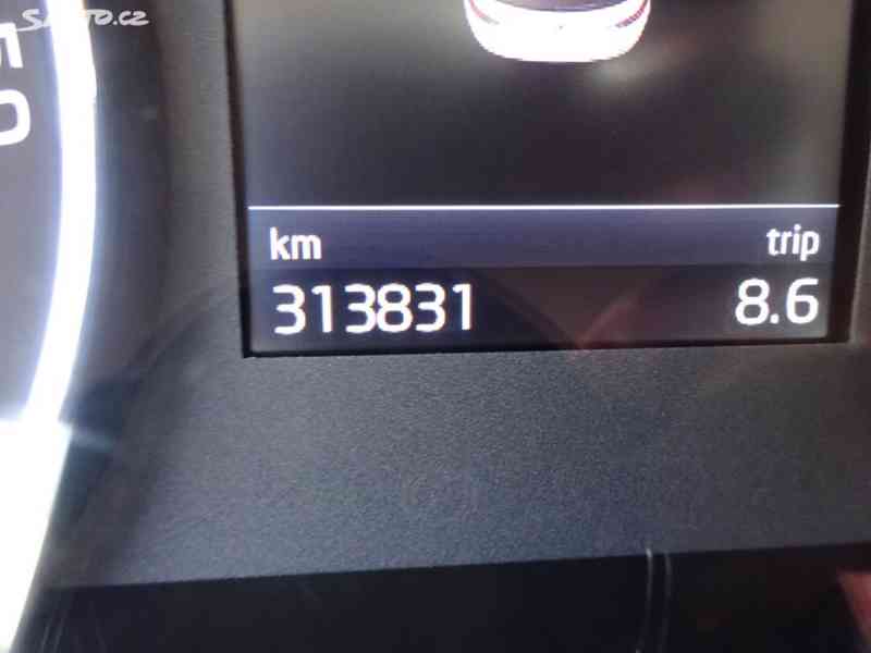 Škoda Superb 2.0 TDI Combi r.v.2019 (110 kw) - foto 7