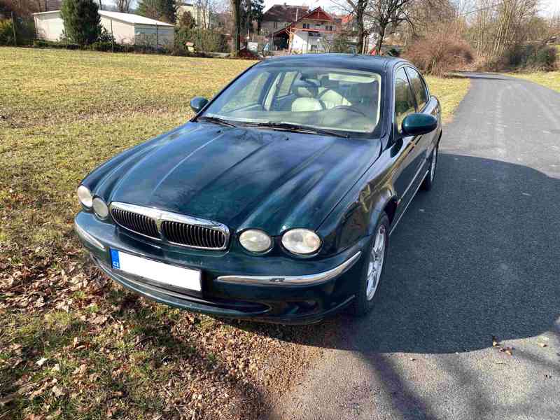 Jaguar X-Type - foto 1