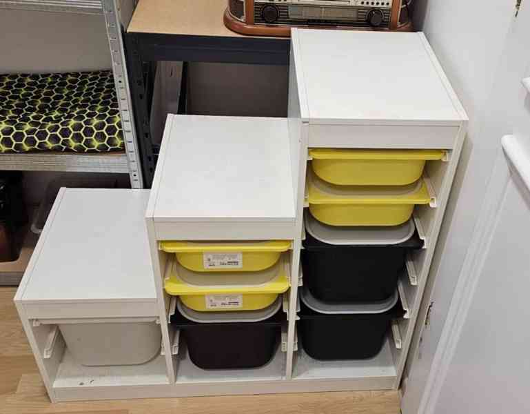 Úložné schůdky s boxy IKEA - foto 3