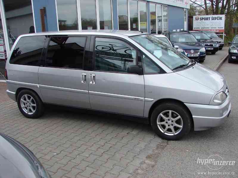 Peugeot 806 2.0HDI r.v.2001 (8 míst) 80 KW po rozvodech - foto 2