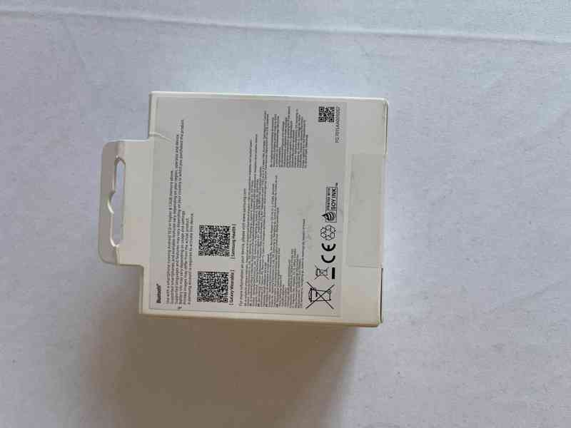 Samsung Fit3 SM-R390 chytrý náramek - plně funkční - foto 4