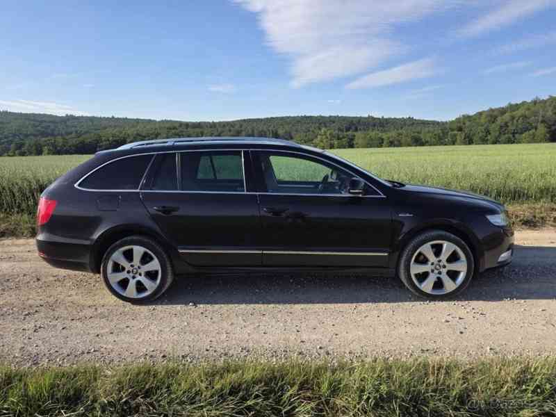 Škoda Superb 2,0   4X4 125Kw ELEGANCE WEBA - foto 7