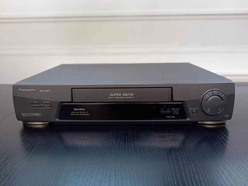 Video Panasonic NV-FJ612 + zdarma 10 kazet - foto 3