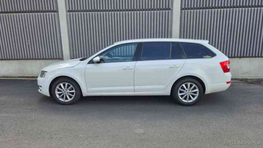 Škoda Octavia 1,6   TDI Kombi v perfektním stavu - foto 2