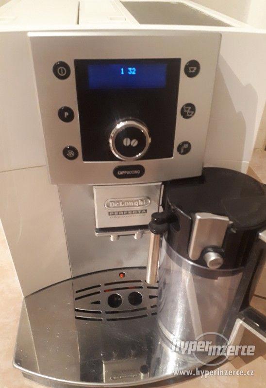 Delonghi ESAM 5600 Perfecta Cappuccino - foto 1