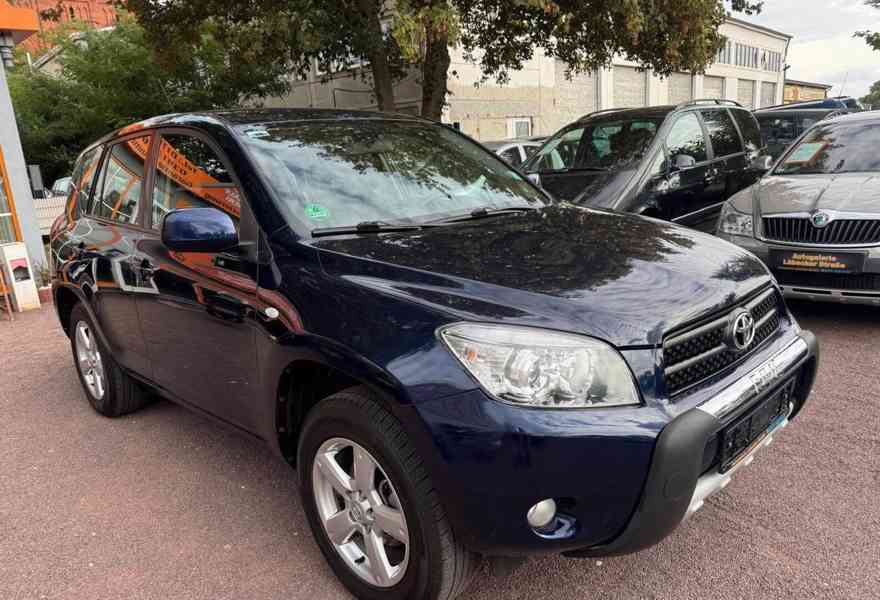 Toyota RAV 4 2.0i 4x4 Sol benzín 112kw - foto 18