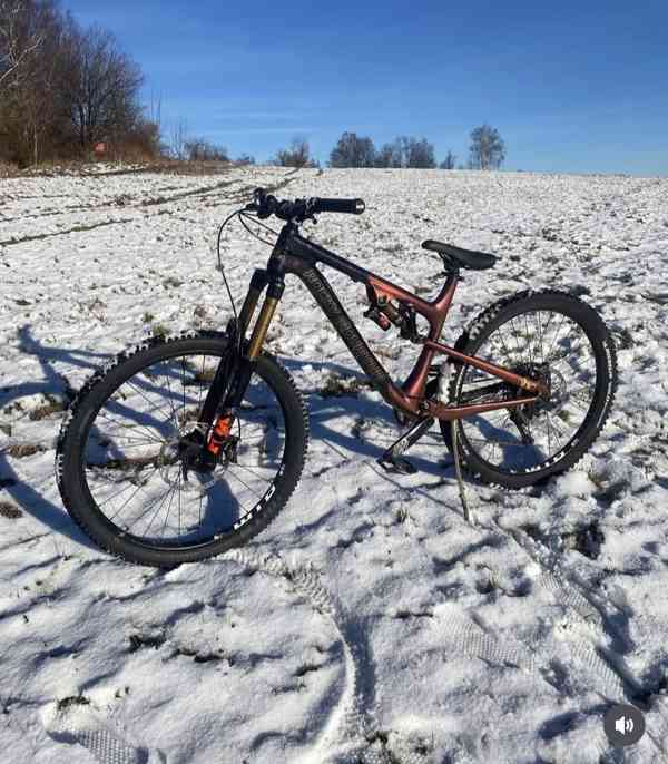 Karbonový odpružený rám Rocky Mountain - foto 8