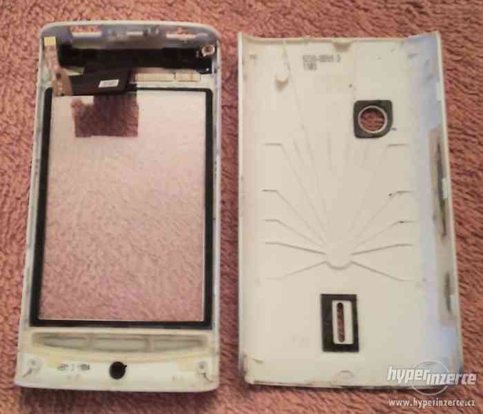 Sony Ericsson Xperia X8 - přední a zadní kryt. - foto 3