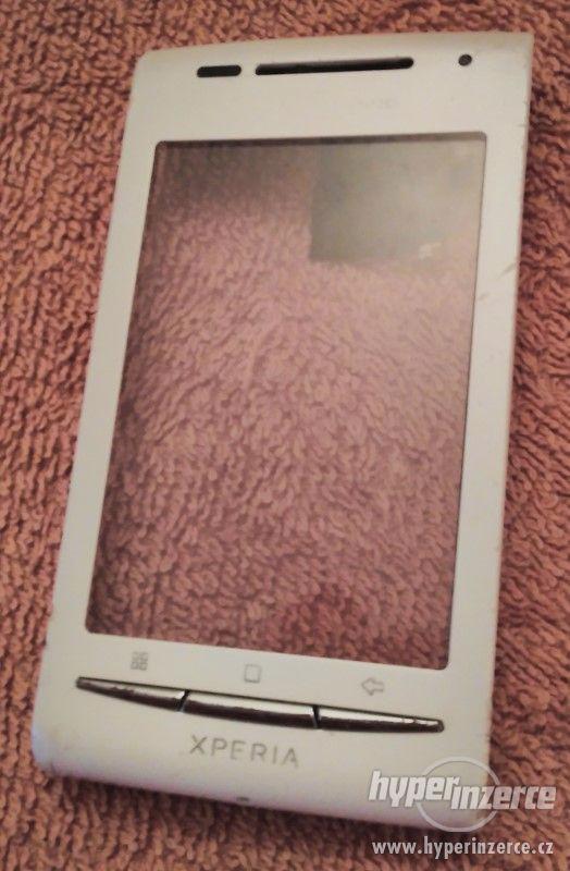 Sony Ericsson Xperia X8 - přední a zadní kryt. - foto 4