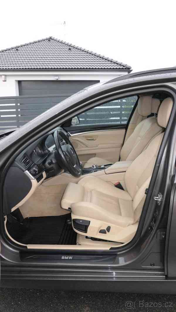 BMW Řada 5 3,0   530d F11 180kW manuální převod - foto 13