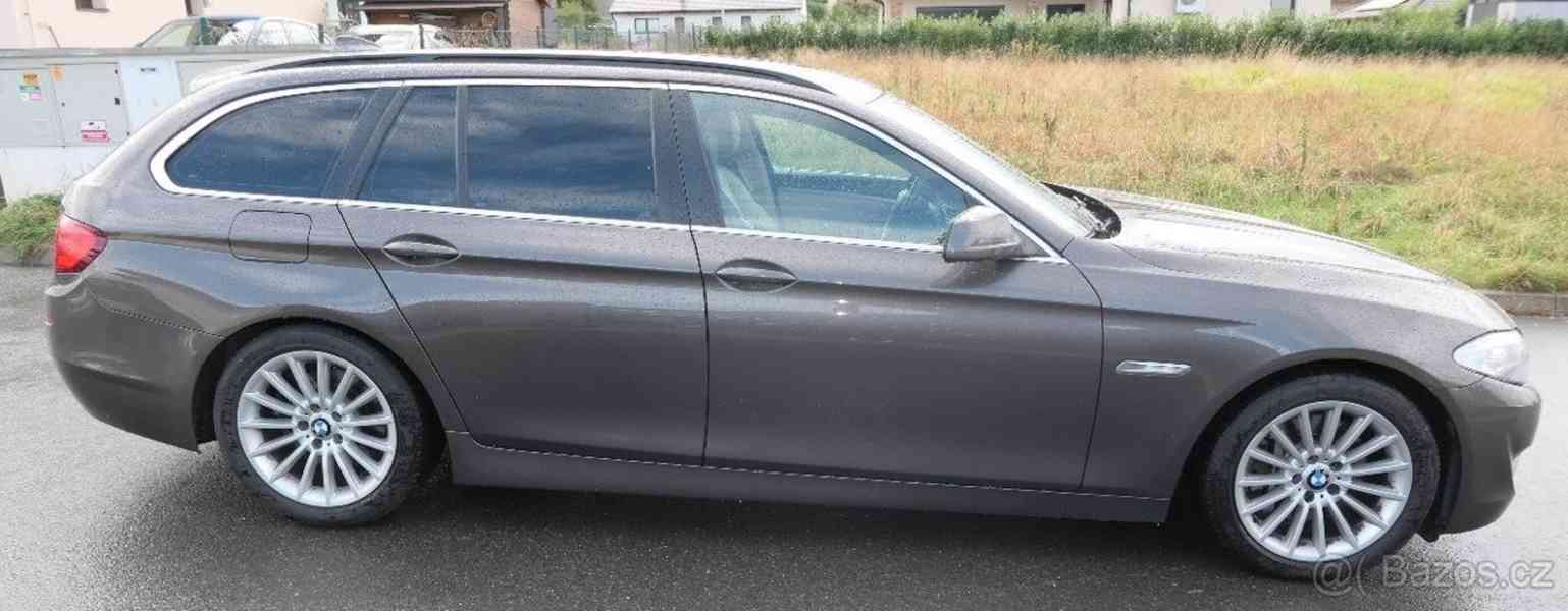 BMW Řada 5 3,0 530d F11 180kW manuální převod - foto 1